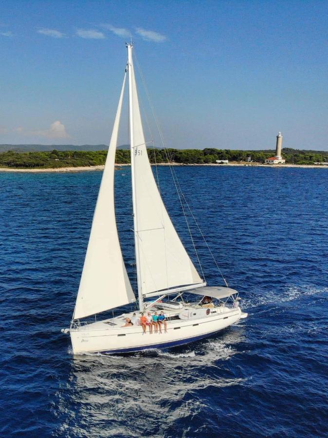 Ryanair's Urban Flat In Zadar-kolovare Zadar